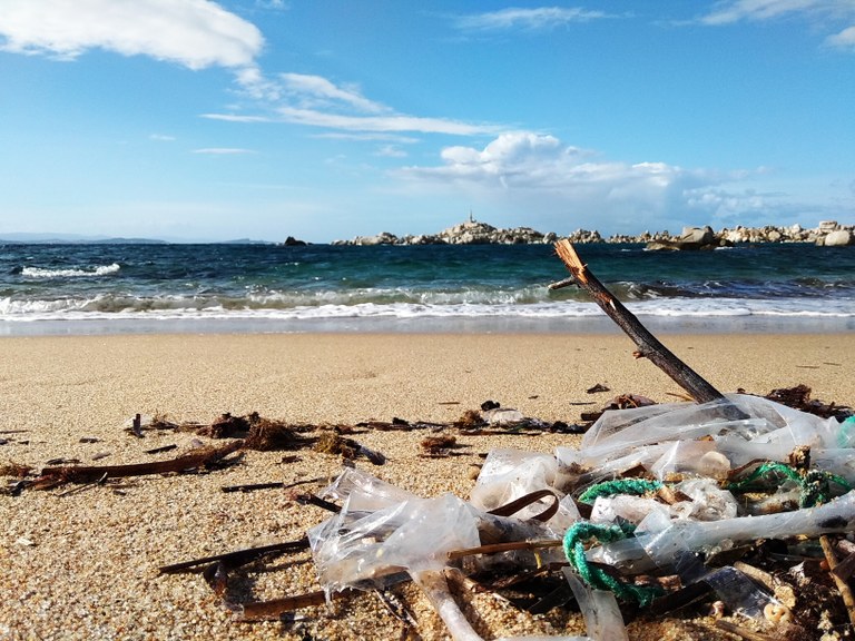 WEBINAIRE DU PROJET CAPIMED-ISLANDS: CAPITALISER LES INITIATIVES POUR RÉDUIRE LA POLLUTION PLASTIQUE DANS LES ÎLES MÉDITERRANÉENNES